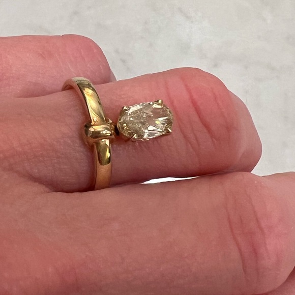 Listing on hold for @kcoltx Diamond ring - Picture 4 of 5